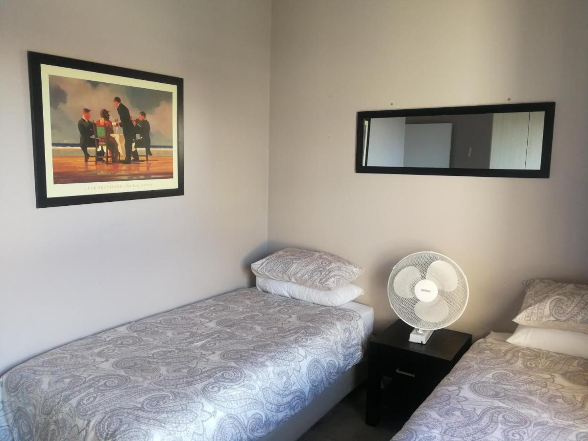 69 Portobelo * Mossel Bay