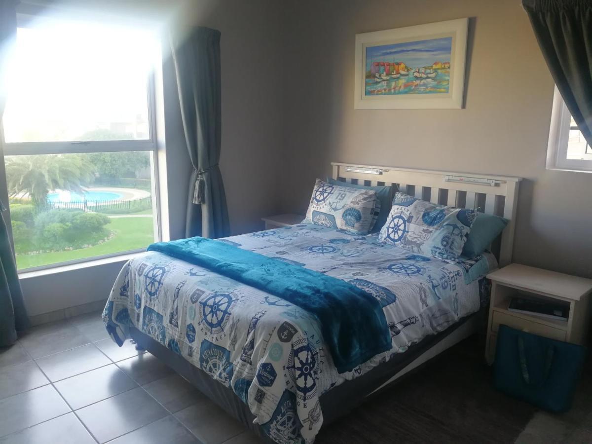 69 Portobelo * Mossel Bay