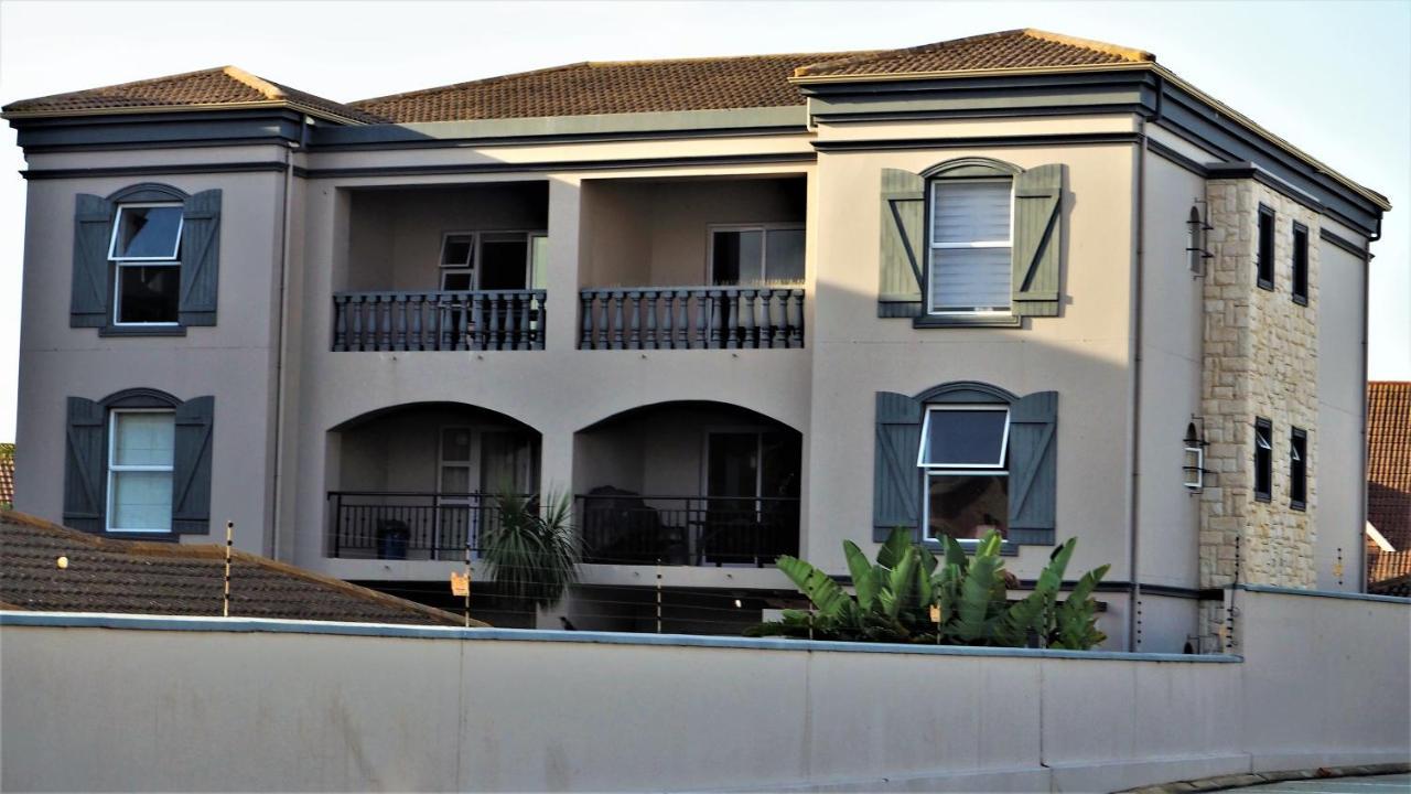 69 Portobelo Mossel Bay